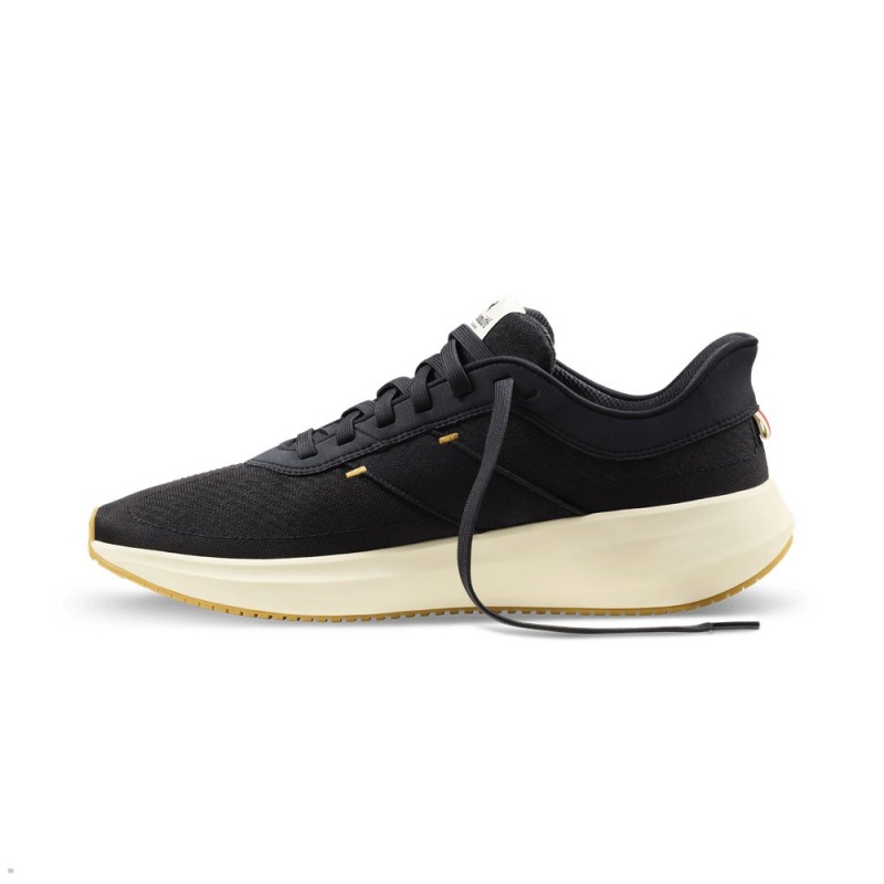 Tracksmith Eliot Runner Black USA | BRA-759638